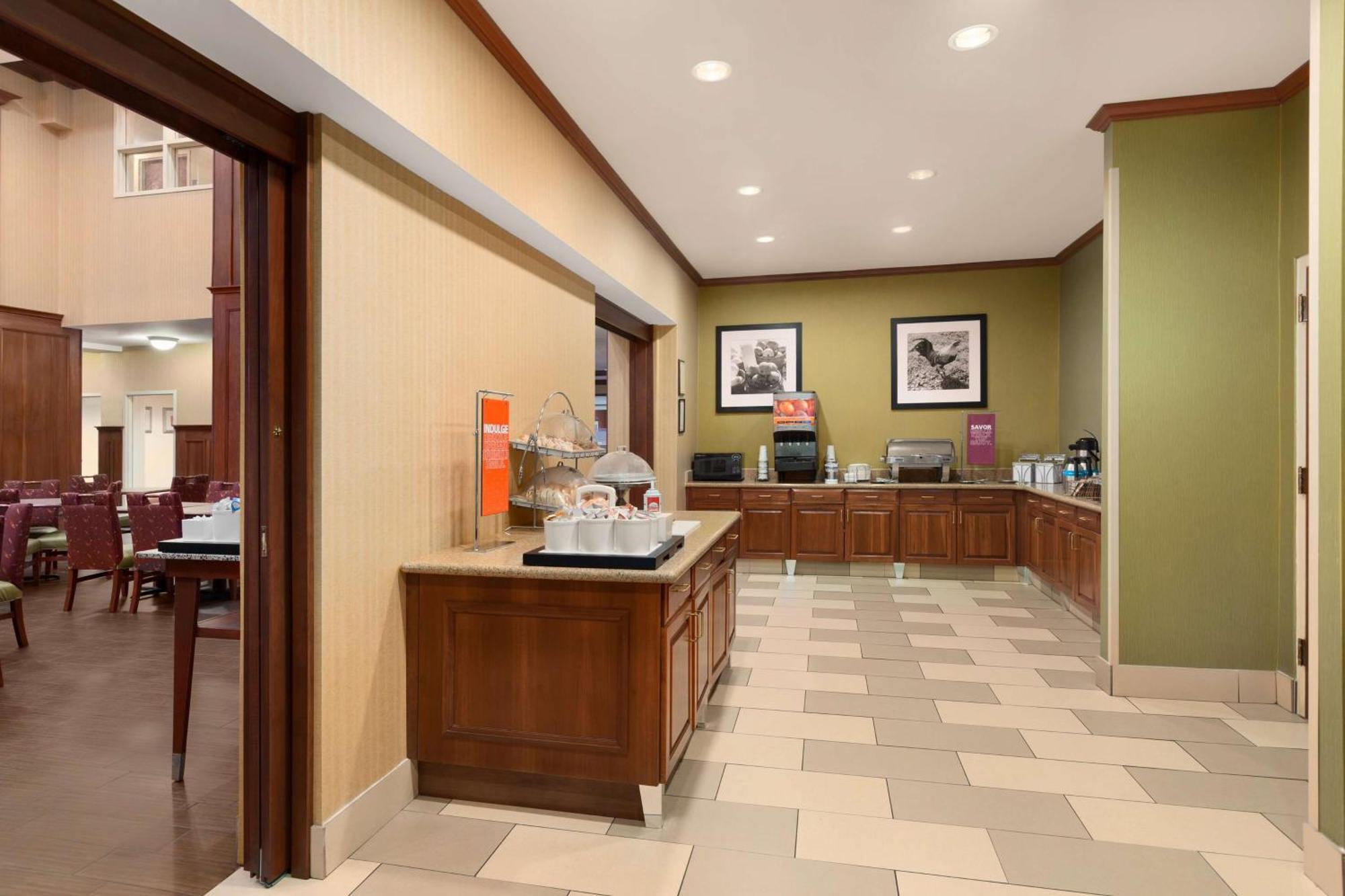 Hampton Inn & Suites Williamsburg Historic District Esterno foto