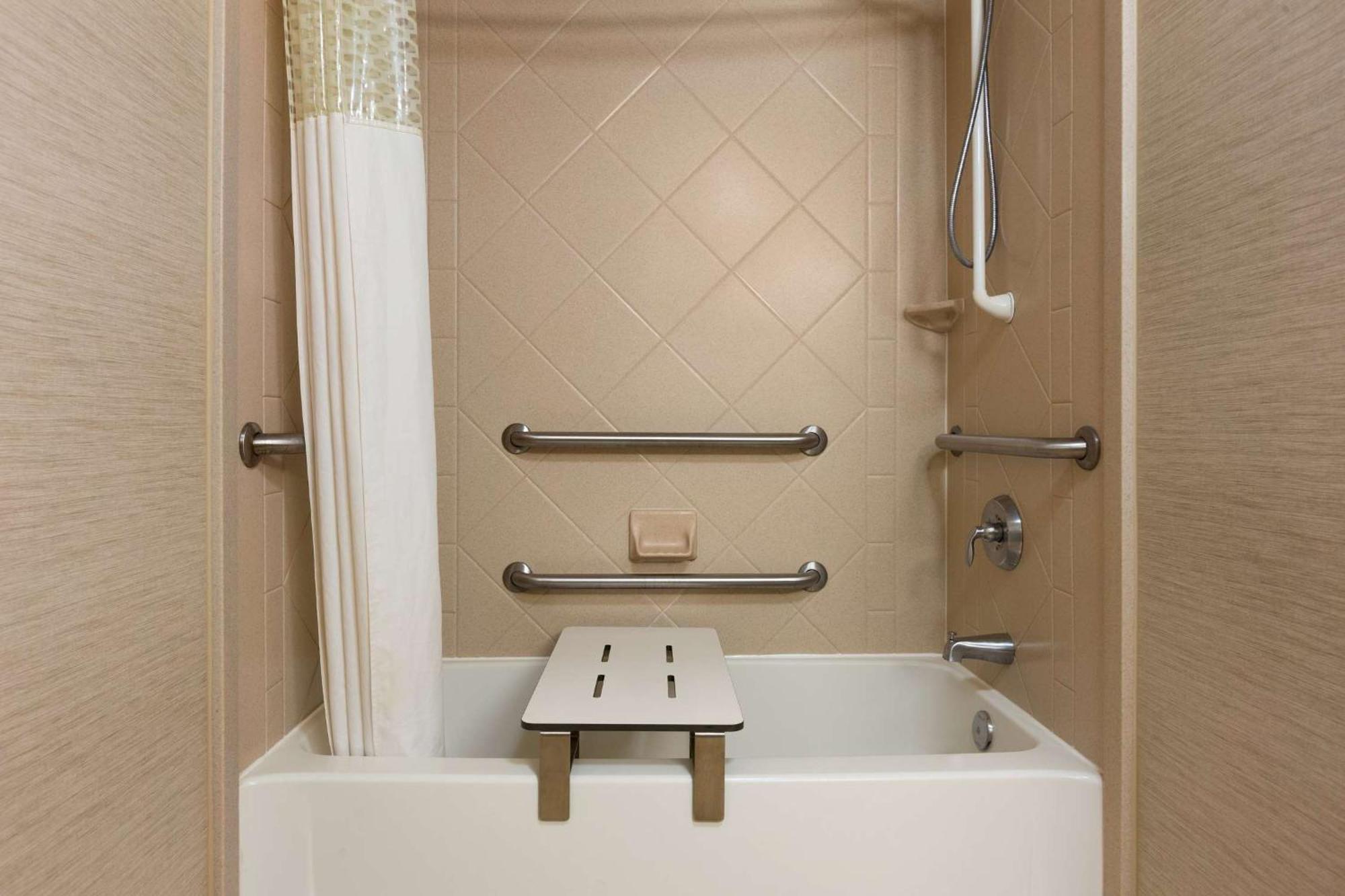 Hampton Inn & Suites Williamsburg Historic District Esterno foto